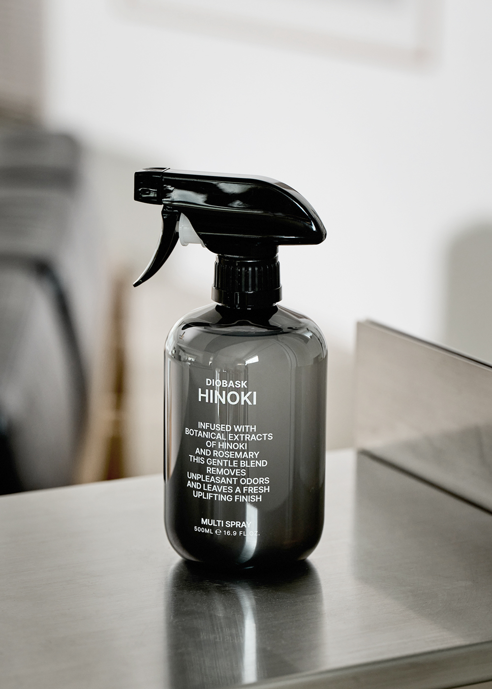 MOBILE 첫번째이미지